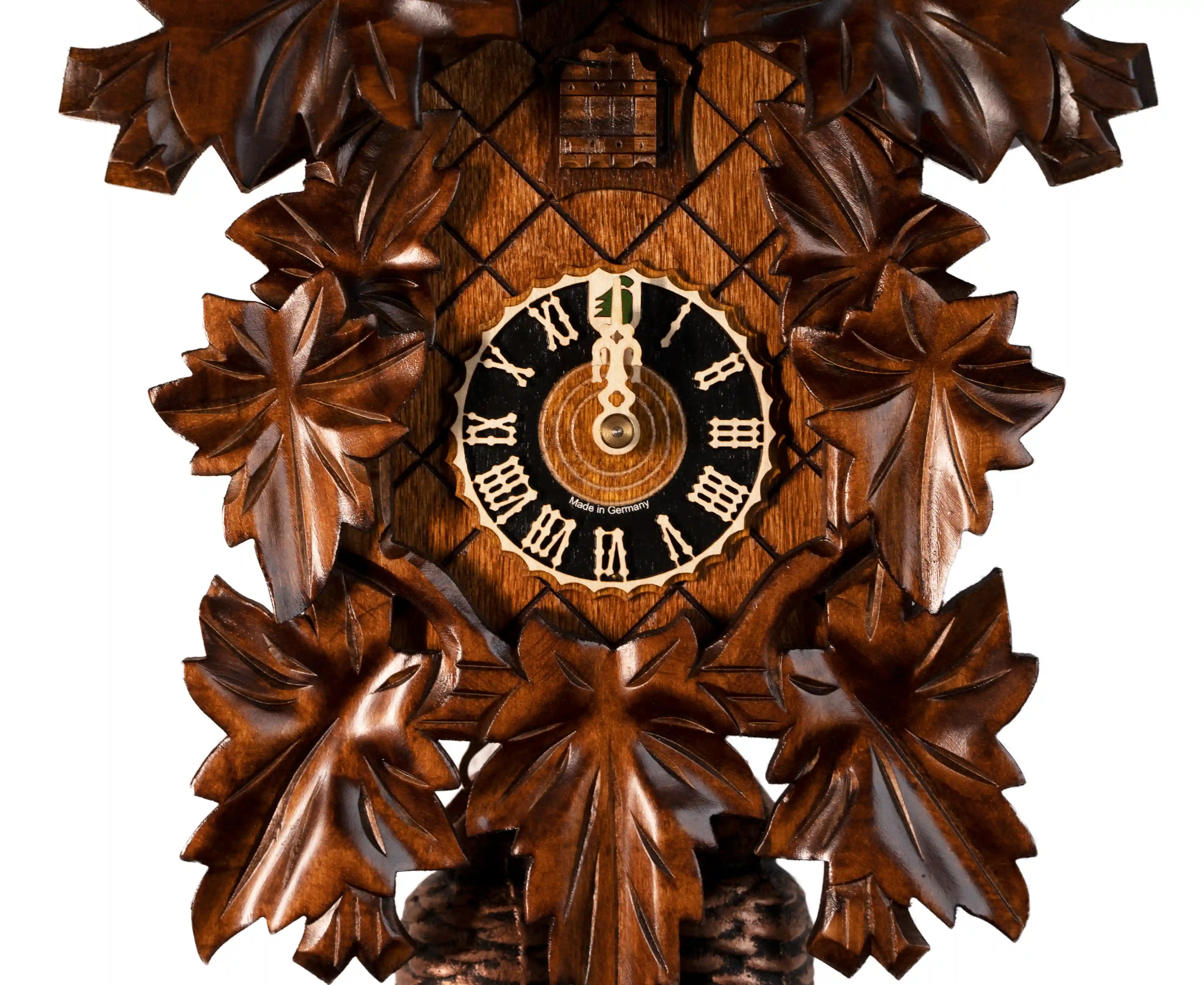 Cuckoo Clock | Wine Leaves | 8 Days Movement | 742071067